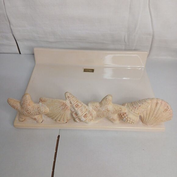 CROSCILL HOME ATLANTIS SEASHELLS 3D Hand Towel Holder Ceramic Beach Nautical - Picture 1 of 6